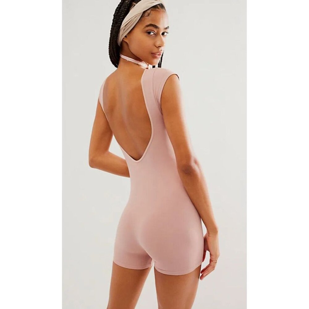 Intimately Let Go Shortie Romper Mauve Short Sleeve Deep V-Back Bodysuit Size XS - Picture 5 of 10